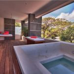 HDRtist HDR - http://www.ohanaware.com/hdrtist/